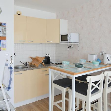 Studio Carnon, plage, port et commerces à 2 pas Extérieur photo
